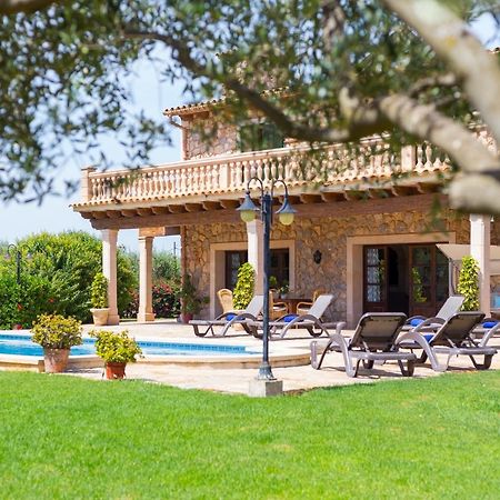 Villa Lagoon Sa Pobla Buitenkant foto
