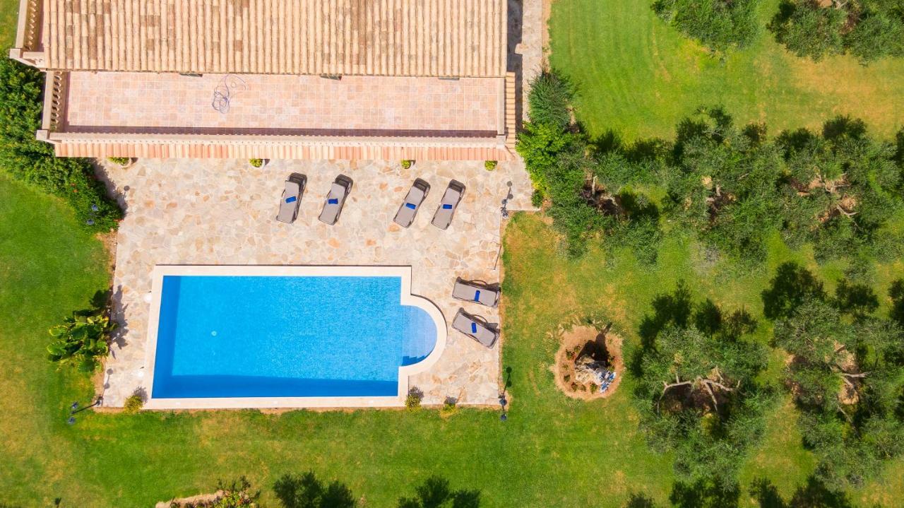 Villa Lagoon Sa Pobla Buitenkant foto