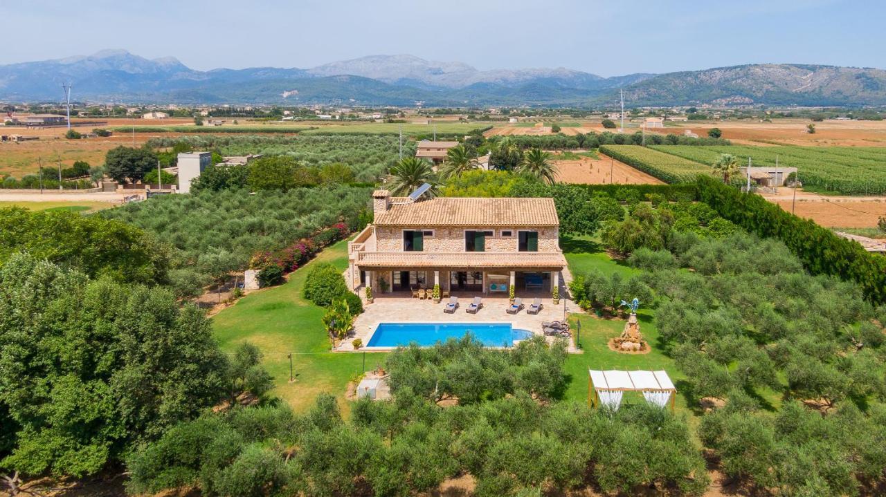 Villa Lagoon Sa Pobla Buitenkant foto