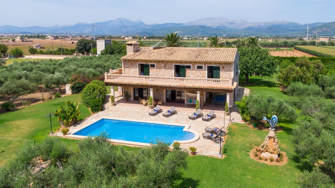 Villa Lagoon Sa Pobla Buitenkant foto